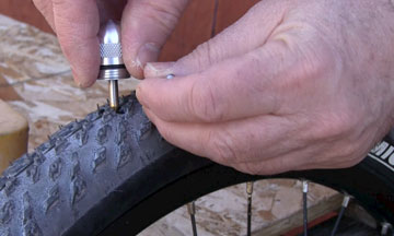 tubeless tyre repairing